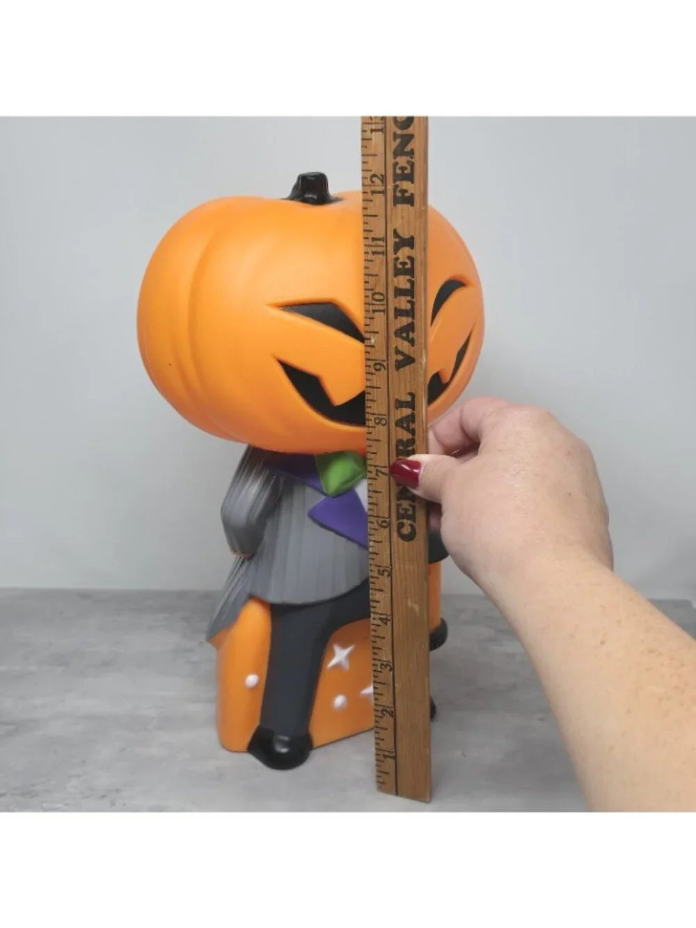target hyde and eek Jack-O-Lantern Blowmold Pumpkin Light Lantern Halloween 12